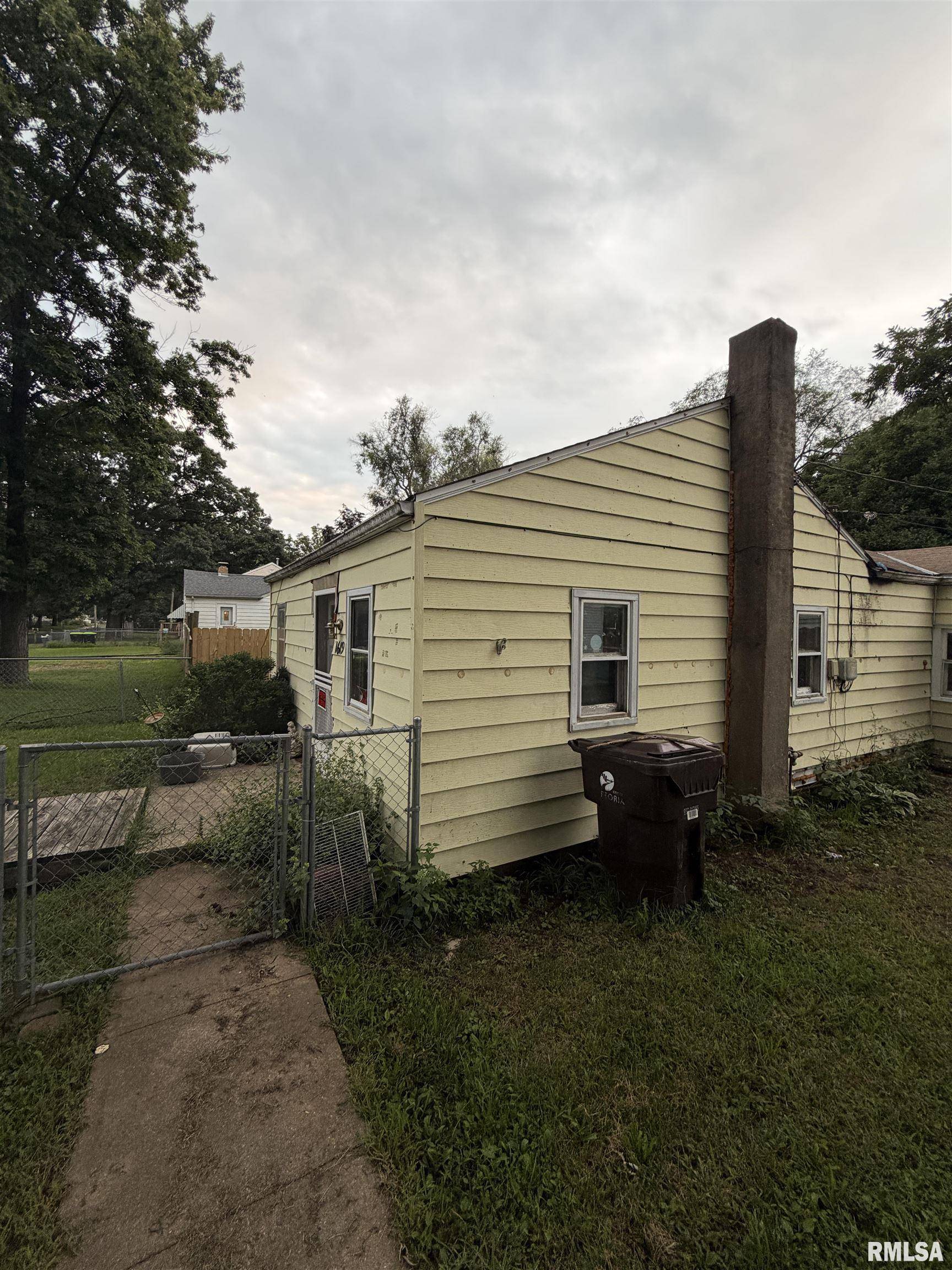 1619 S OAKWOOD AVE, Peoria, IL 61605