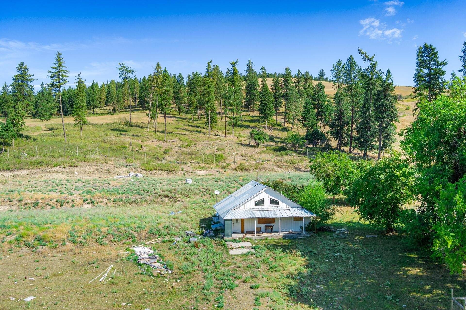 1949 Scott Rd #B, Rice, WA 99167