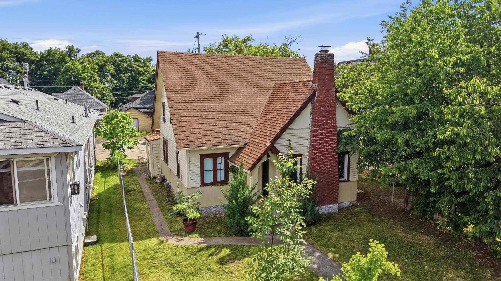 2321 W Boone Ave, Spokane, WA 99201