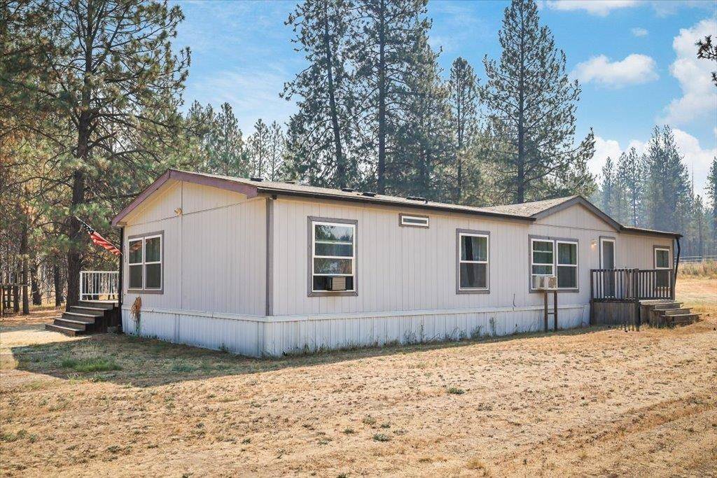 35308 N Conklin Rd, Elk, WA 99009