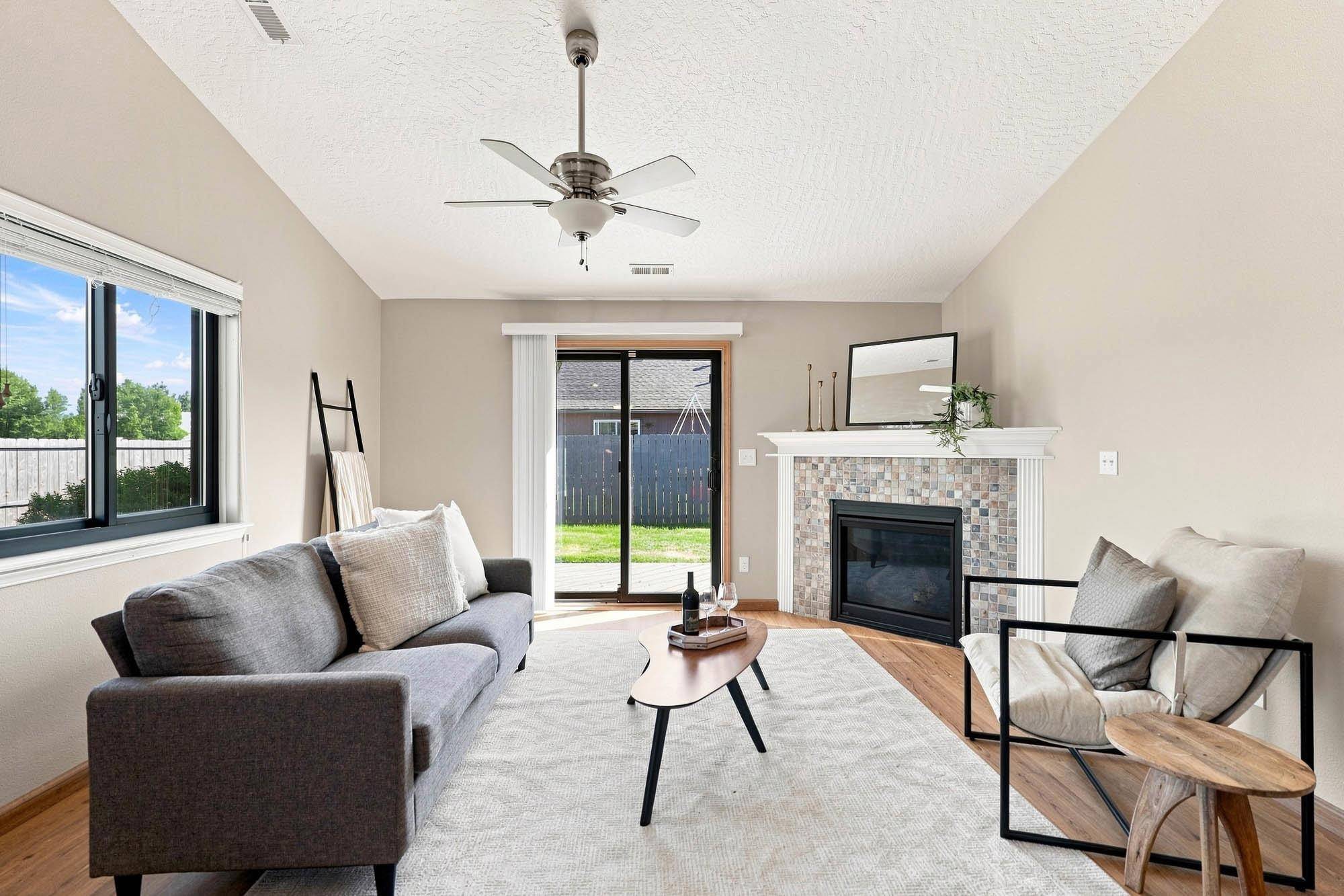 19028 E Mountain View Ave, Spokane Valley, WA 99027