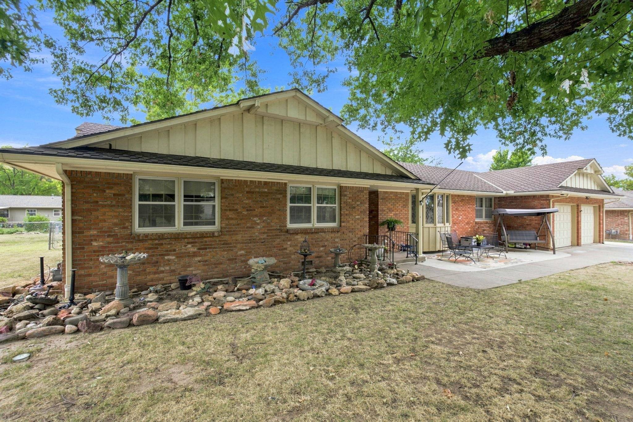8219 E Limerick, Wichita, KS 67206