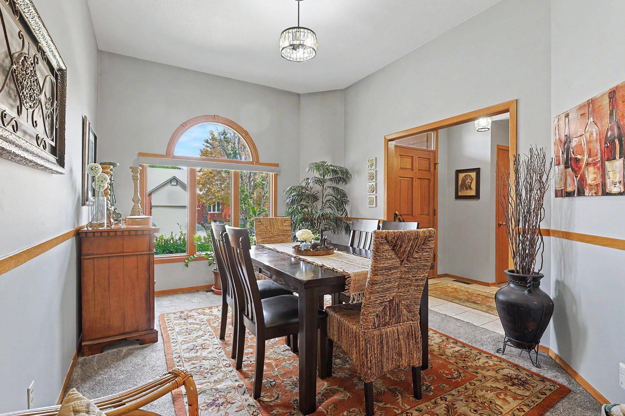 2507 N Cranbrook Ct, Wichita, KS 67226