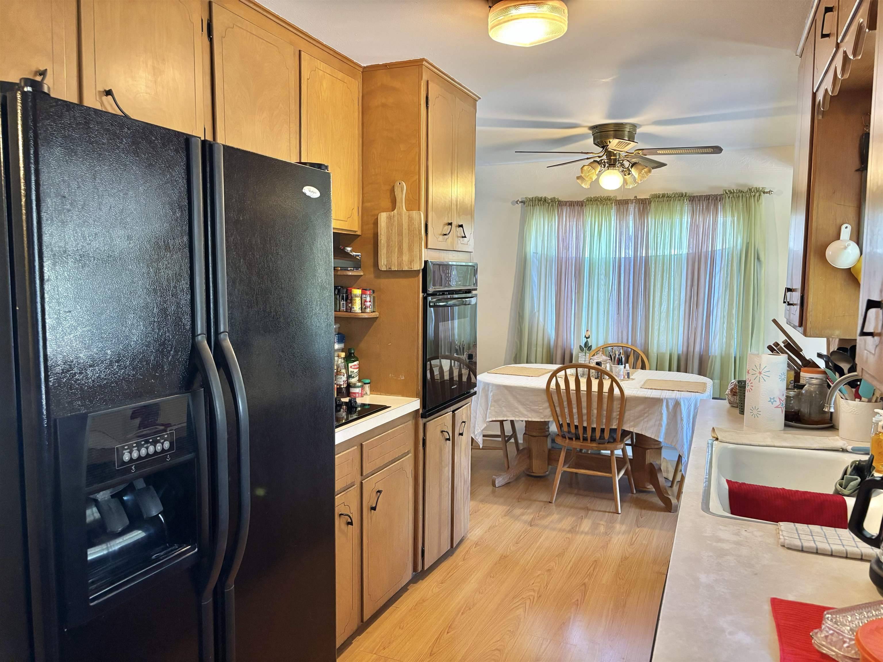 2304 W Southgate St, Wichita, KS 67217