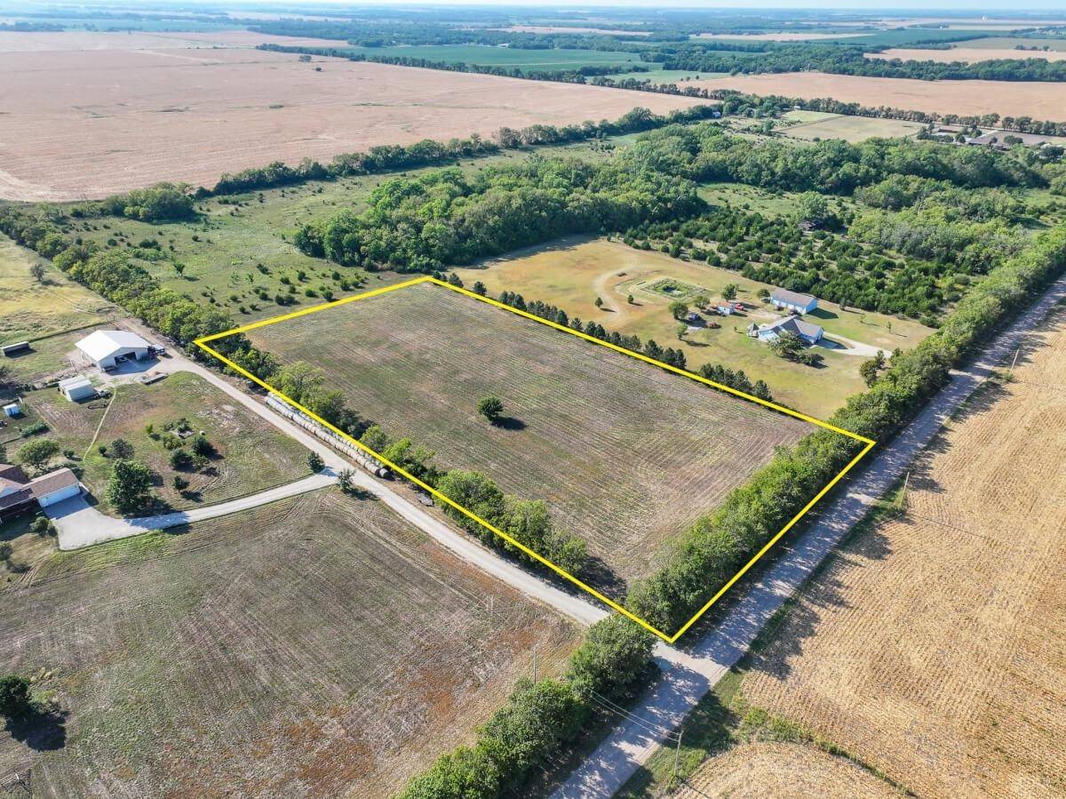 000 143RD ST East, Valley Center, KS 67147