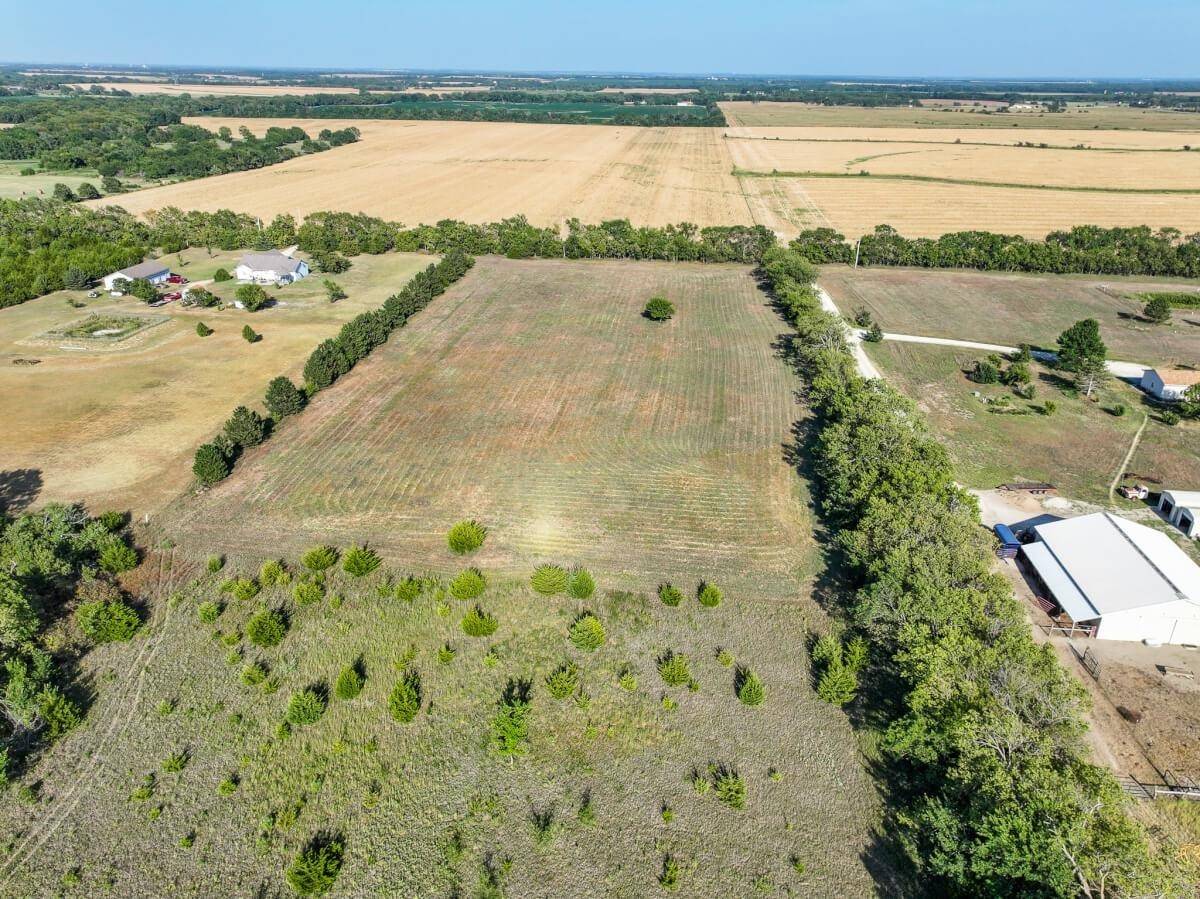 000 143RD ST East, Valley Center, KS 67147