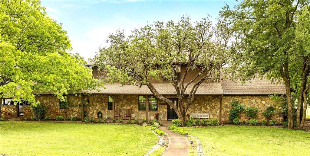 3165 Fm 51, Bluff Dale, TX 76043