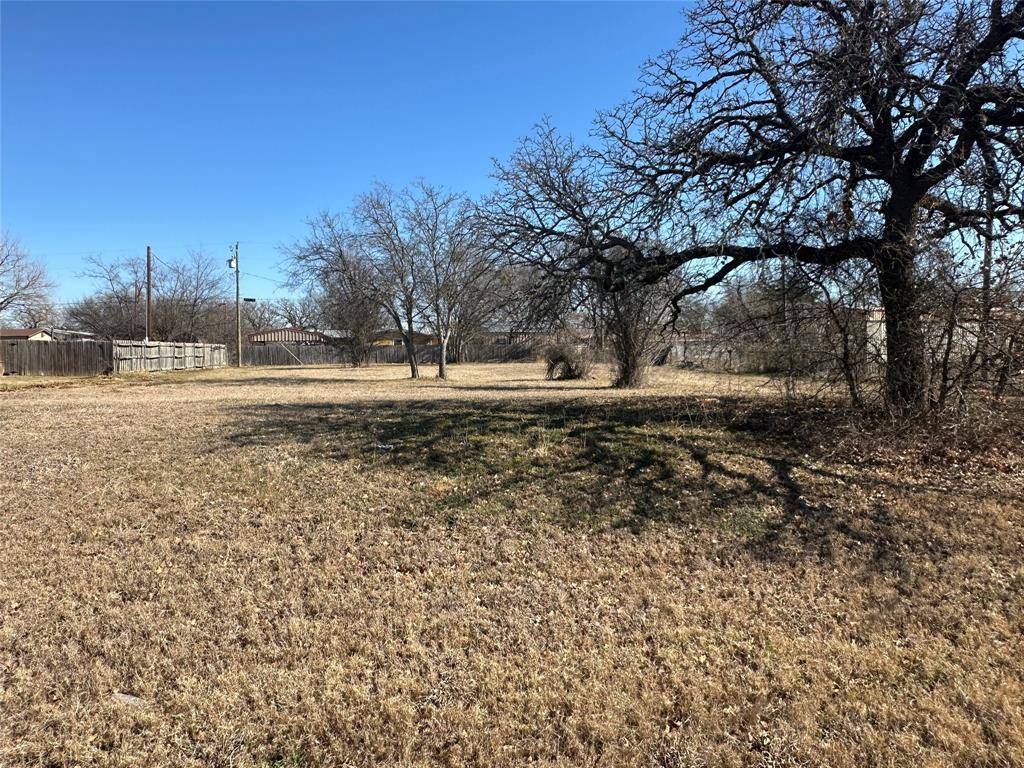 4229 N Main Street, Cleburne, TX 76058