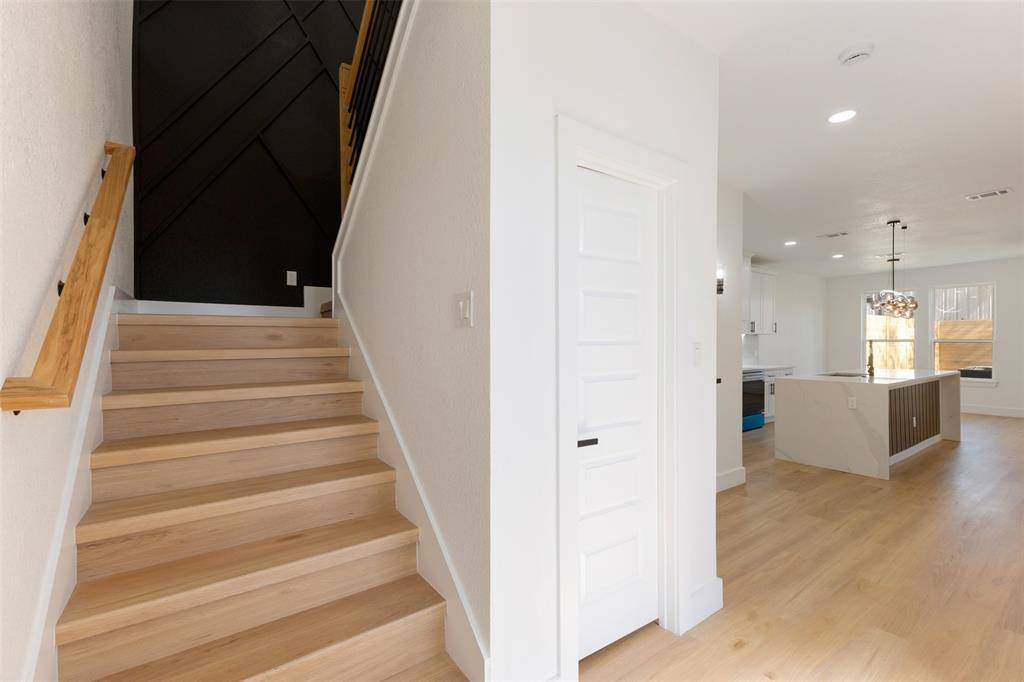 3526 Spring Avenue, Dallas, TX 75210