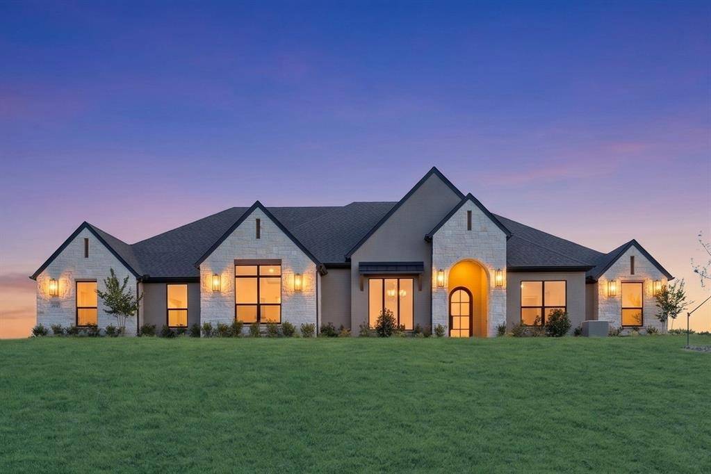 2212 Cotton Tail Way, Cresson, TX 76035
