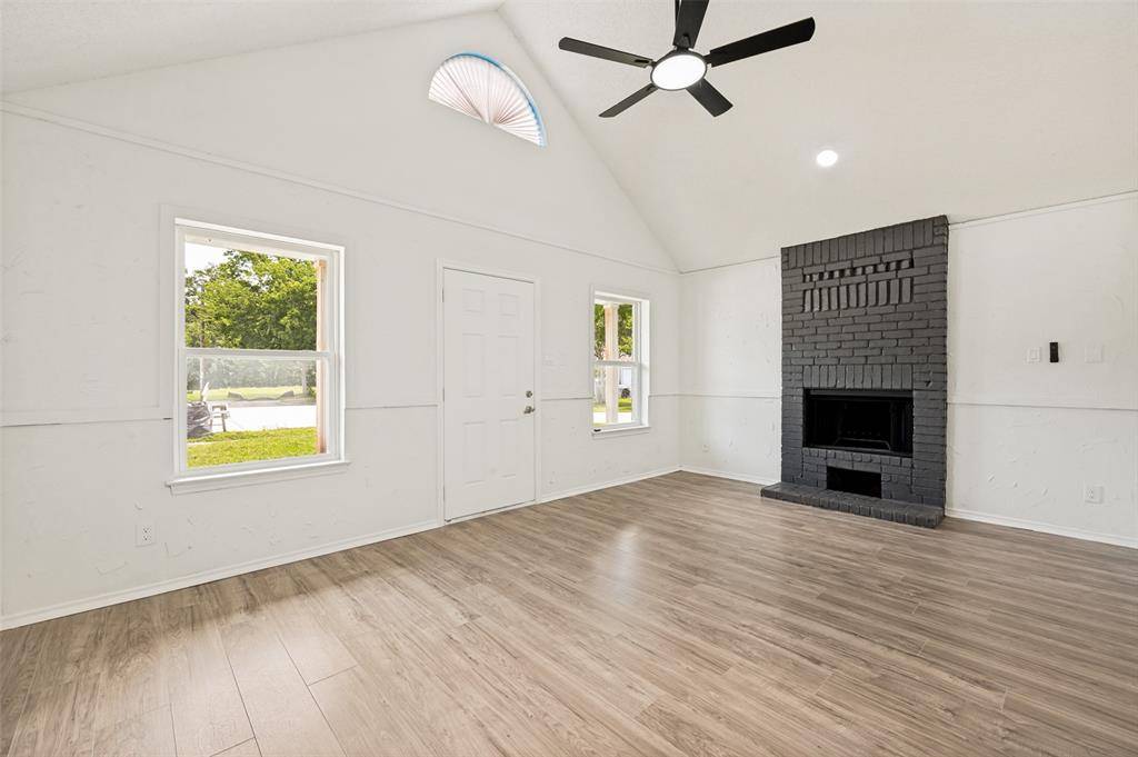 1221 Hilburn Court, Irving, TX 75060