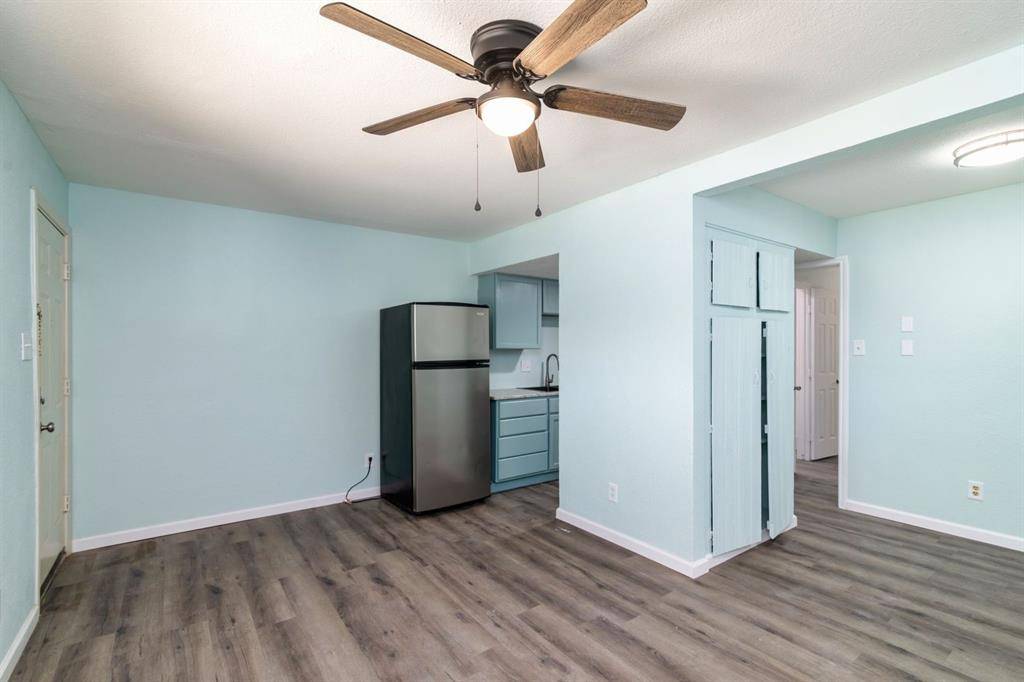 811 S Mesquite Street #02, Arlington, TX 76010
