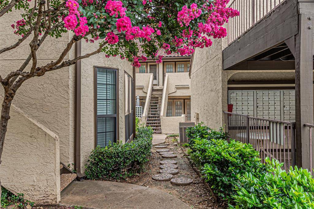 5590 Spring Valley Road #C205, Dallas, TX 75254