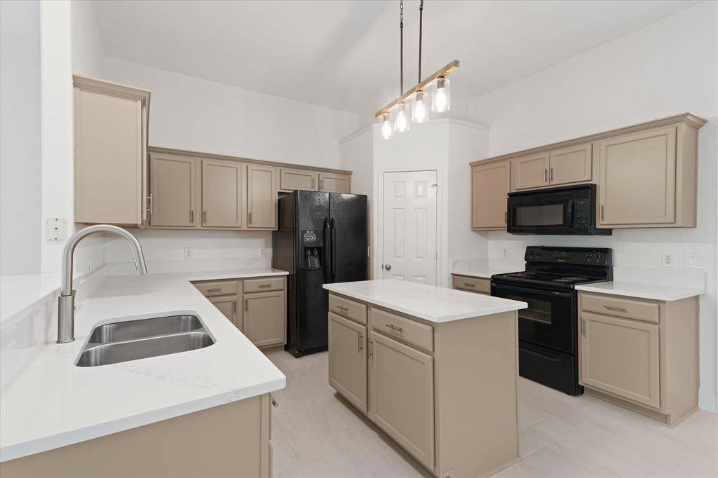 1201 Telese Court, Denton, TX 76209