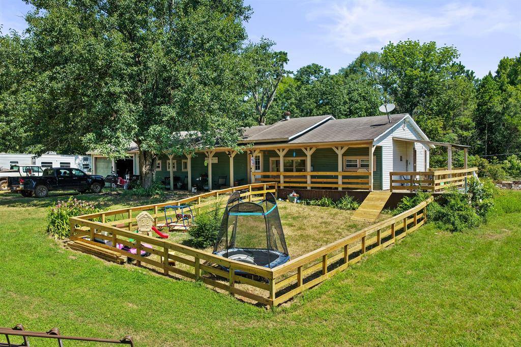 1710 COUNTY ROAD 2928, Hughes Springs, TX 75656