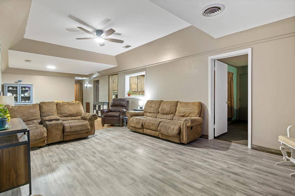 1710 COUNTY ROAD 2928, Hughes Springs, TX 75656