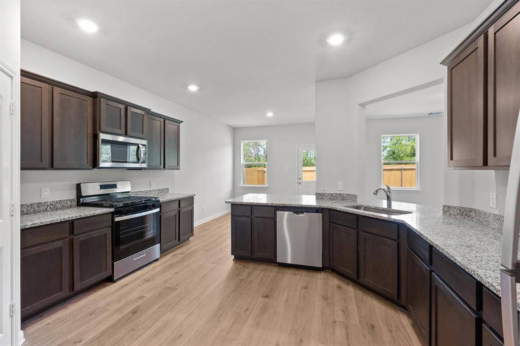 1439 Reiner Drive, Crandall, TX 75114