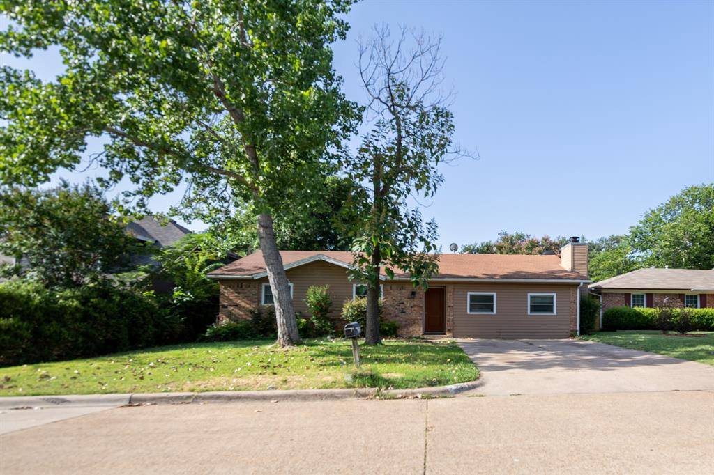 2303 April Lane, Grand Prairie, TX 75050