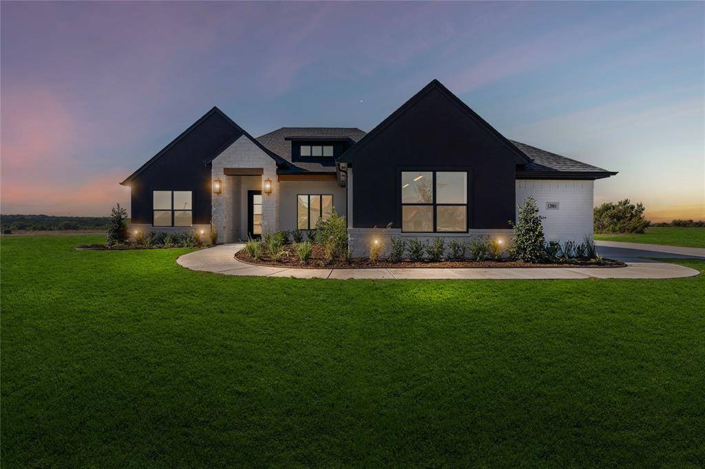 12801 Torello Court, Godley, TX 76044