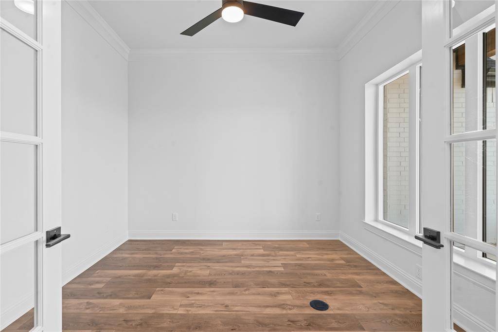 12801 Torello Court, Godley, TX 76044