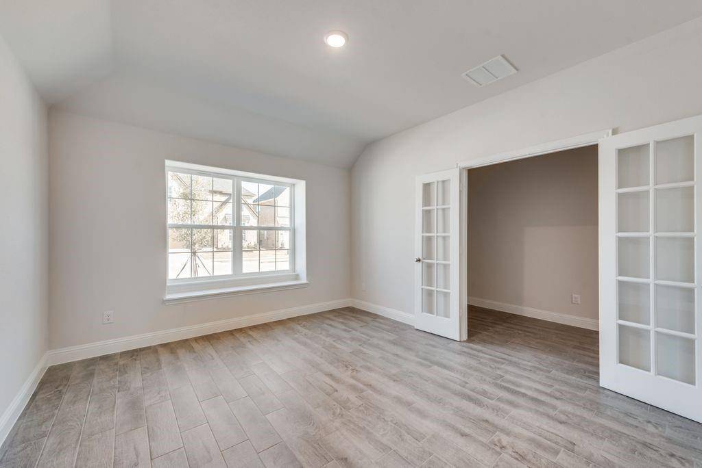 309 Amenduni Lane, Anna, TX 75409