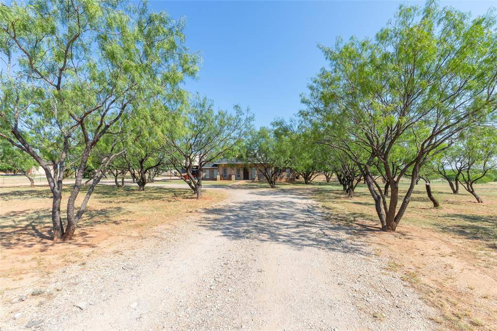 7702 Spinks Road, Abilene, TX 79603