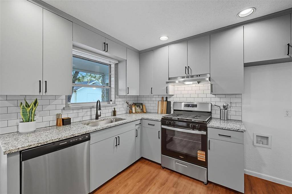 1310 W Cedar Street, Arlington, TX 76012