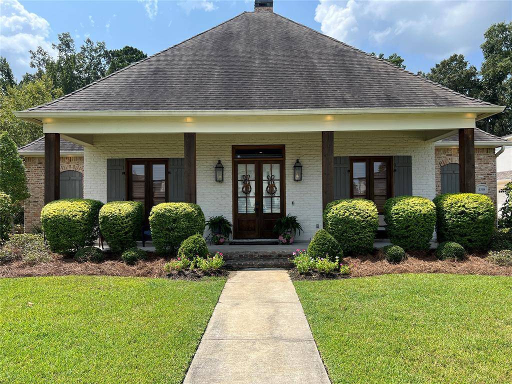 435 Oakwood Trace Court, Shreveport, LA 71106