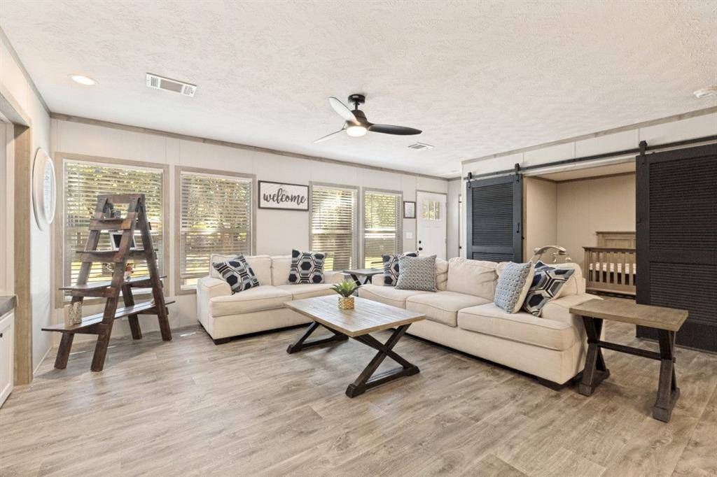 9776 Navajo Lane, Quinlan, TX 75474