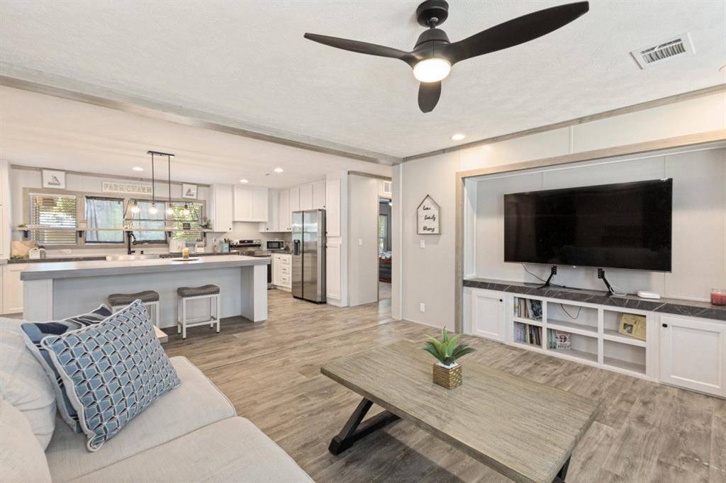 9776 Navajo Lane, Quinlan, TX 75474