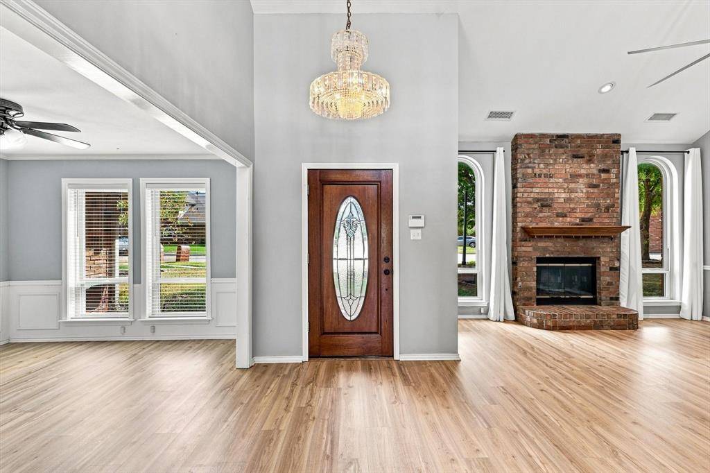 1222 Dentonshire Drive, Carrollton, TX 75007
