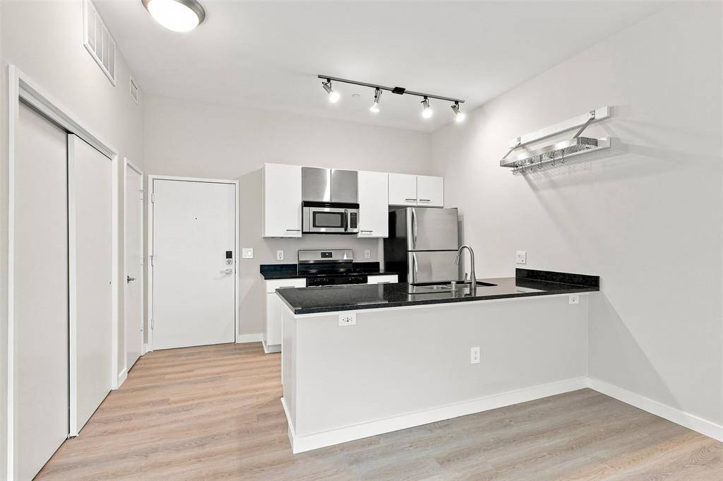 3025 Bryan Street #2H, Dallas, TX 75204