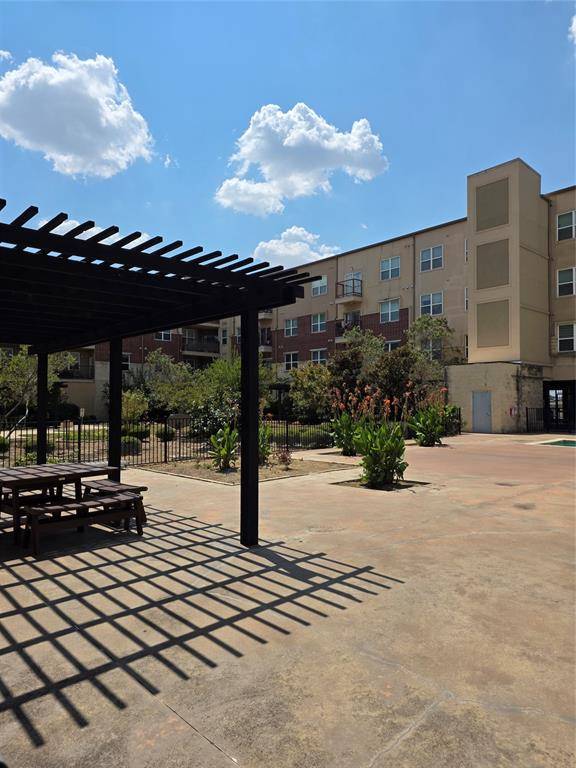 1100 W Trinity Mills Road #2044, Carrollton, TX 75006
