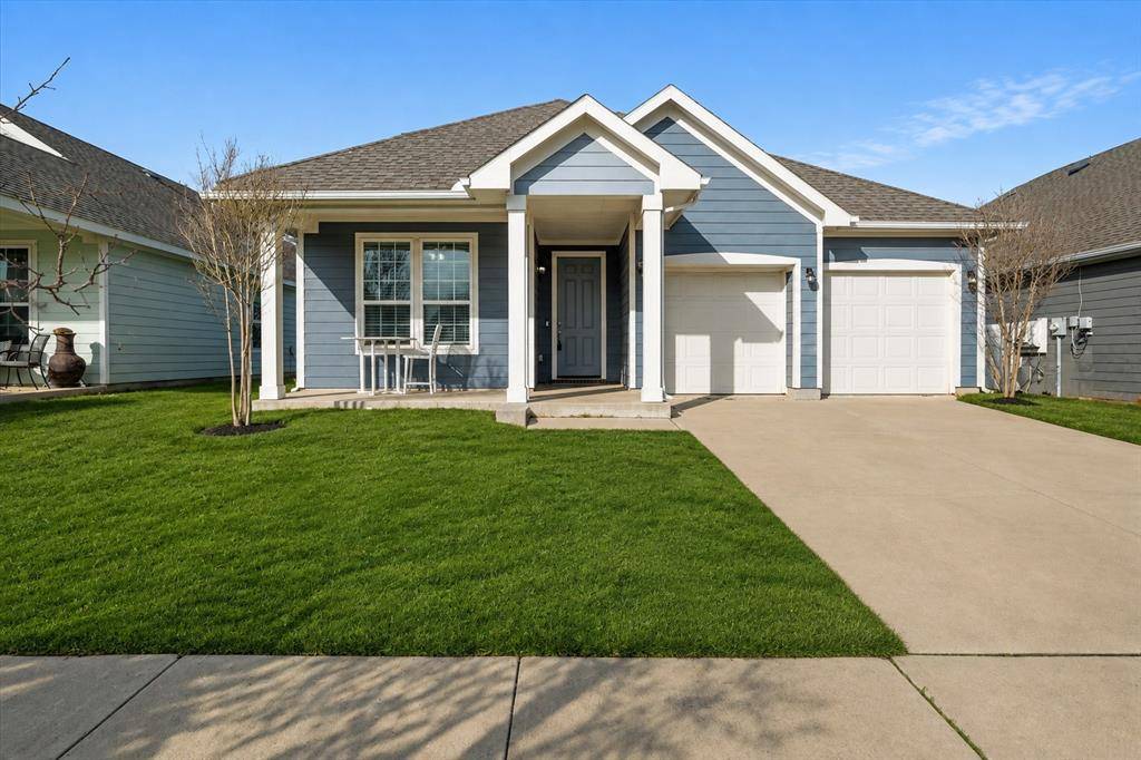 9141 Blackstone Drive, Aubrey, TX 76227