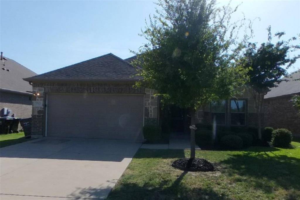 7712 Cottonwood Drive, Greenville, TX 75402