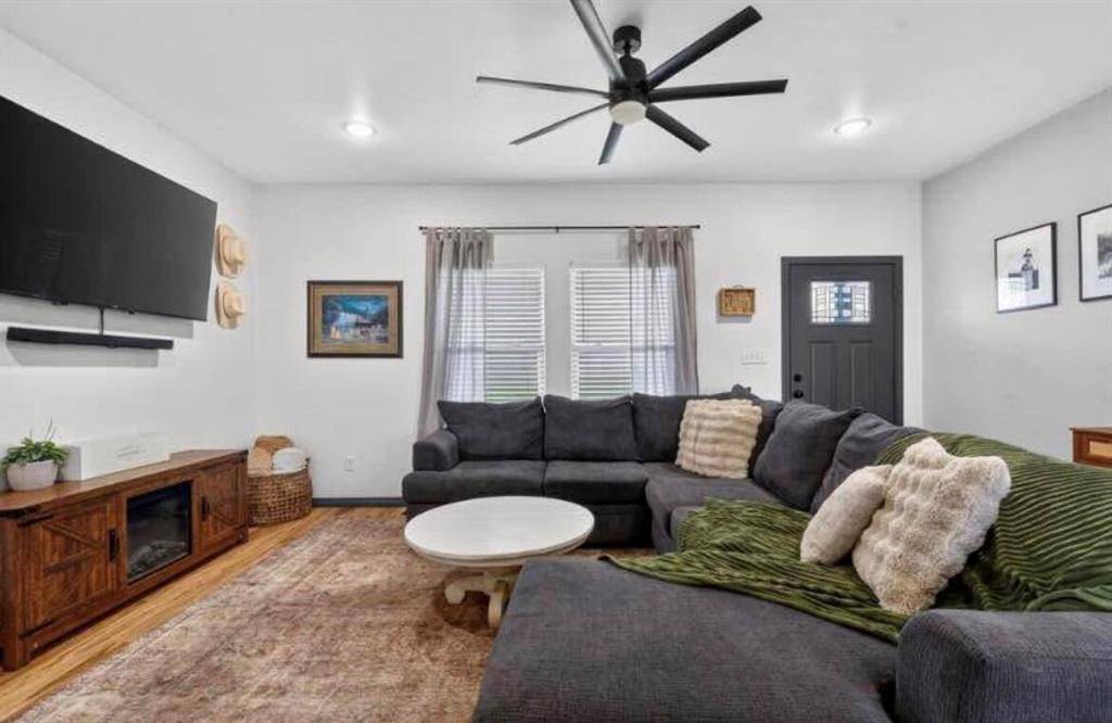 608 County Road 3760 Road, Slaton, TX 79364