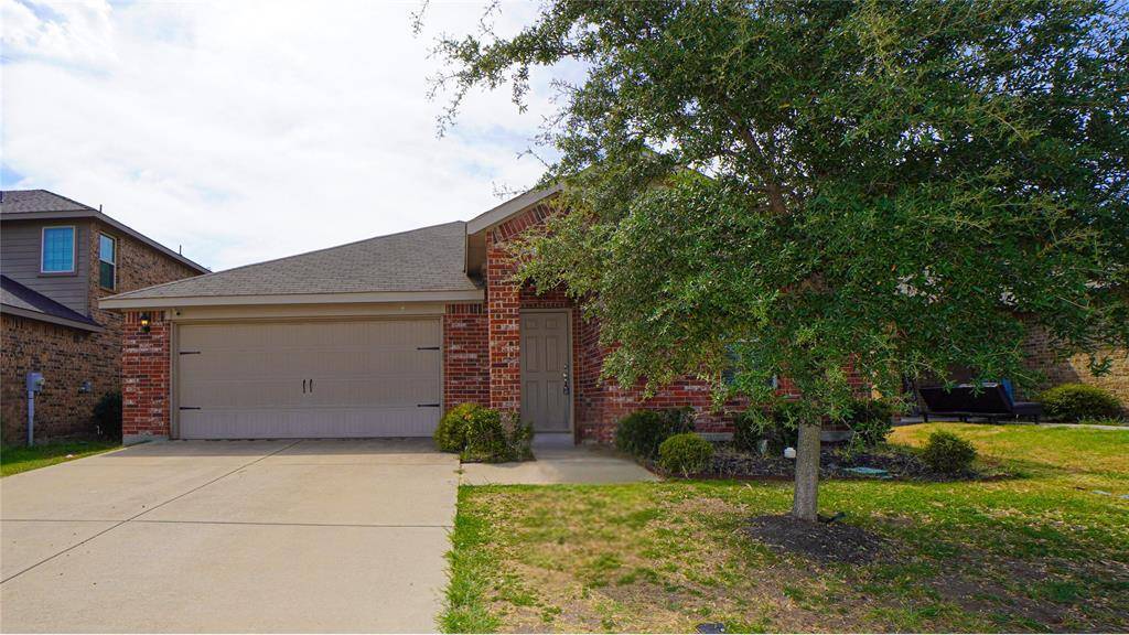 2520 Saldana Drive, Fate, TX 75189