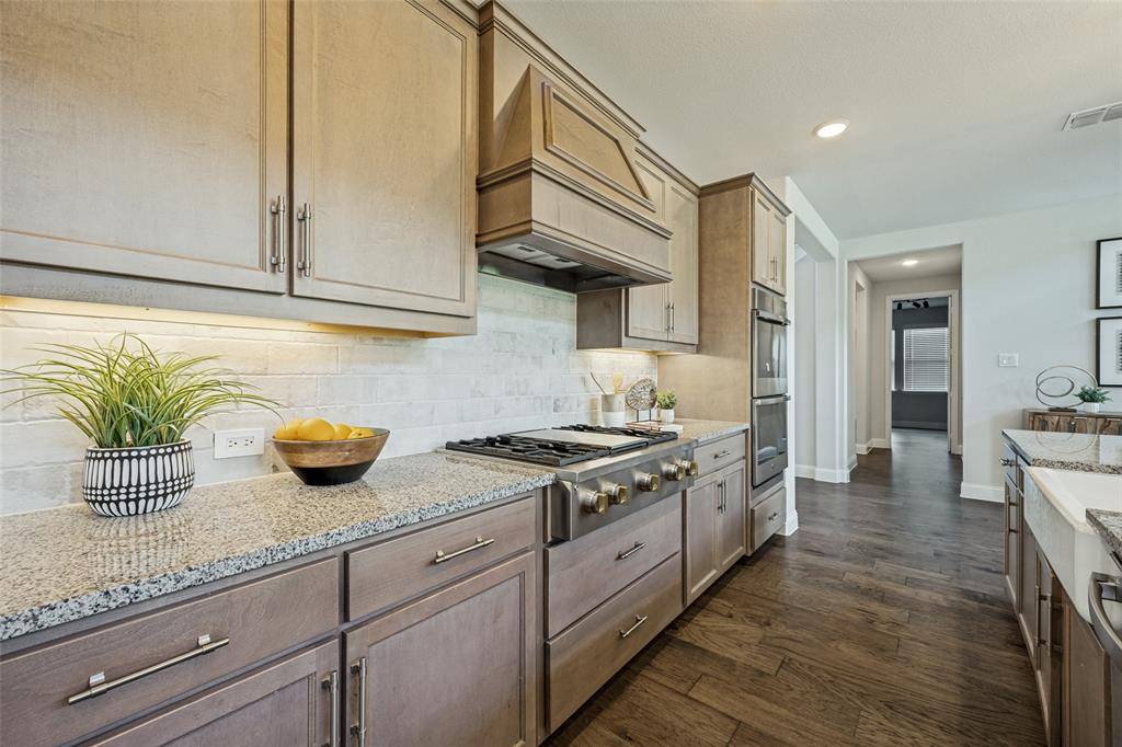 2101 Deer Run, Gunter, TX 75058