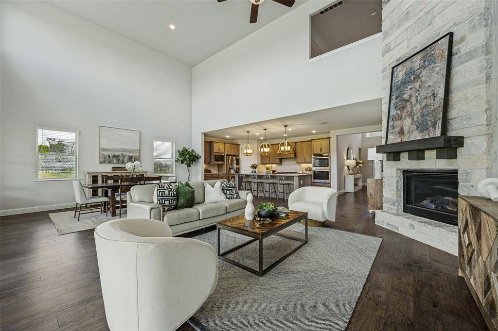 2101 Deer Run, Gunter, TX 75058