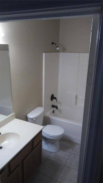 1413 Piedmont Drive, Mansfield, TX 76063