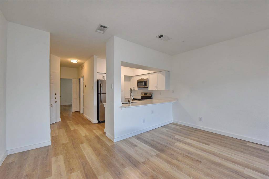3701 Cedarplaza Lane #108, Dallas, TX 75209