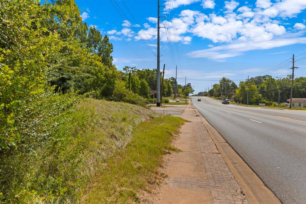 5217 W Marshall Avenue, Longview, TX 75604