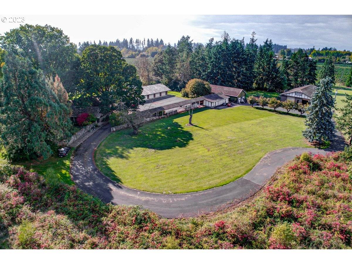 13750 SE LOCKS LOOP RD, Dayton, OR 97114