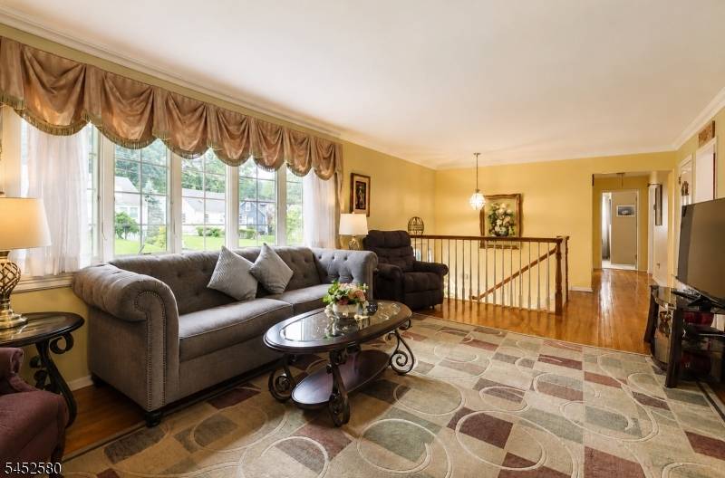 275 Saint Cloud Ave, West Orange Twp., NJ 07052