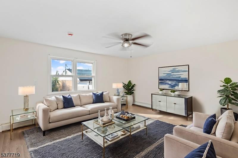 86 Farnham Ave, Garfield City, NJ 07026