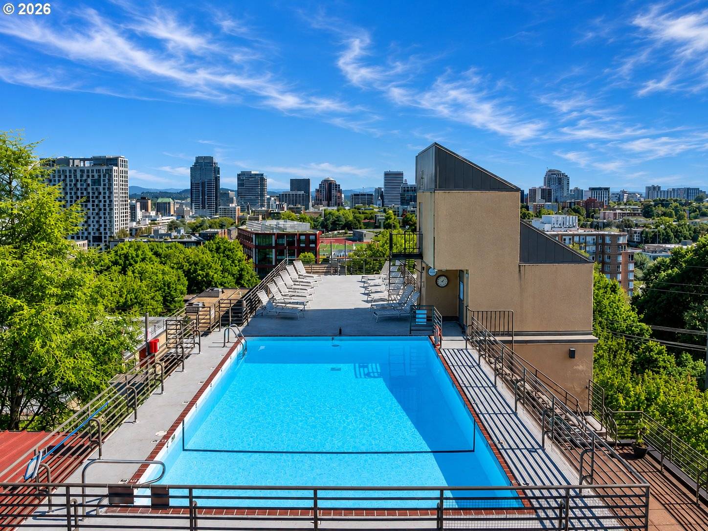 2021 SW MAIN ST #33, Portland, OR 97205