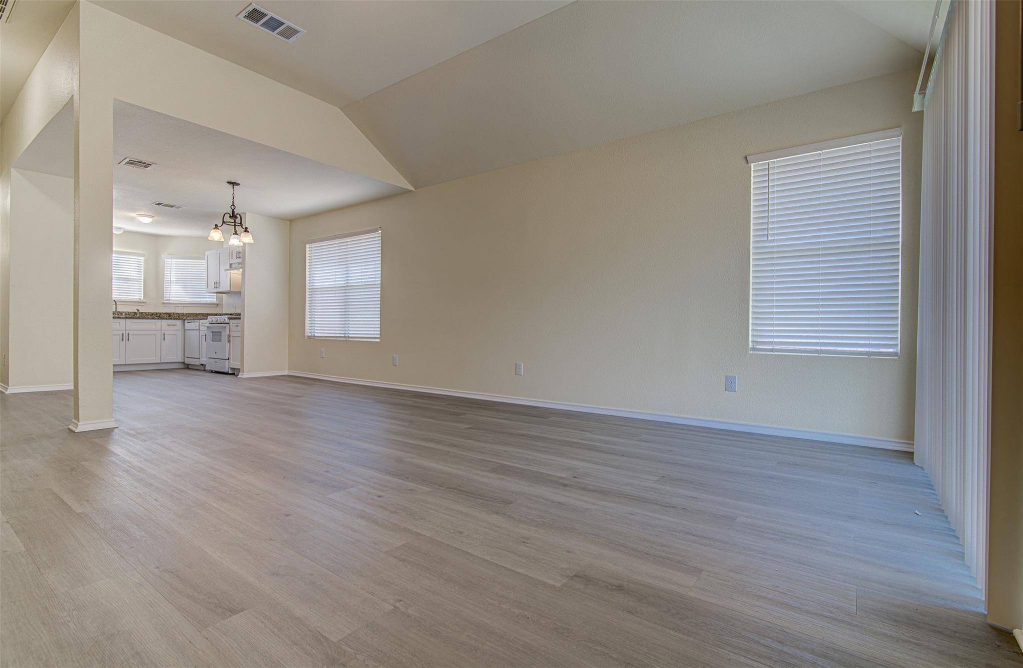 1604 Southwestern TRL, Round Rock, TX 78664