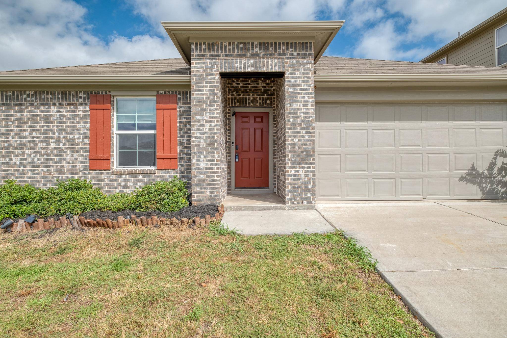5712 Xene DR, Austin, TX 78724