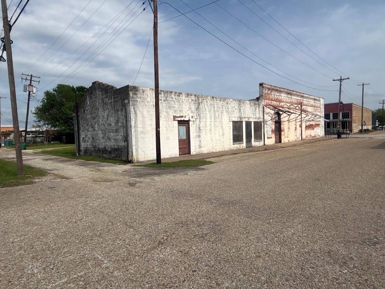 346 W Main Street ST, Rosebud, TX 76570