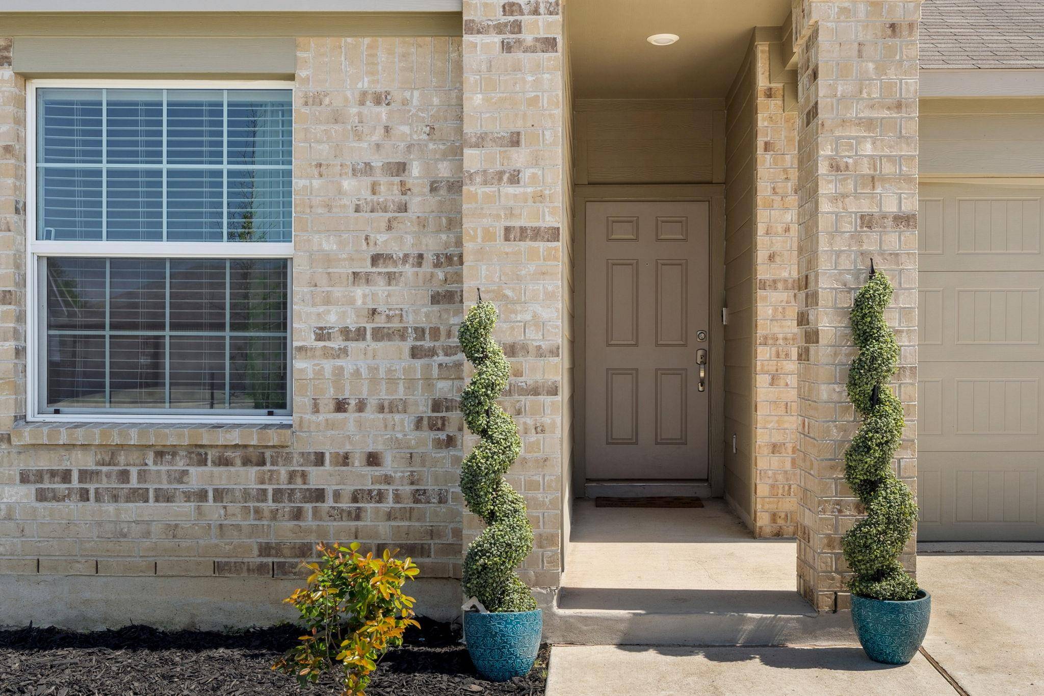 185 Silver Springs BND, Kyle, TX 78640